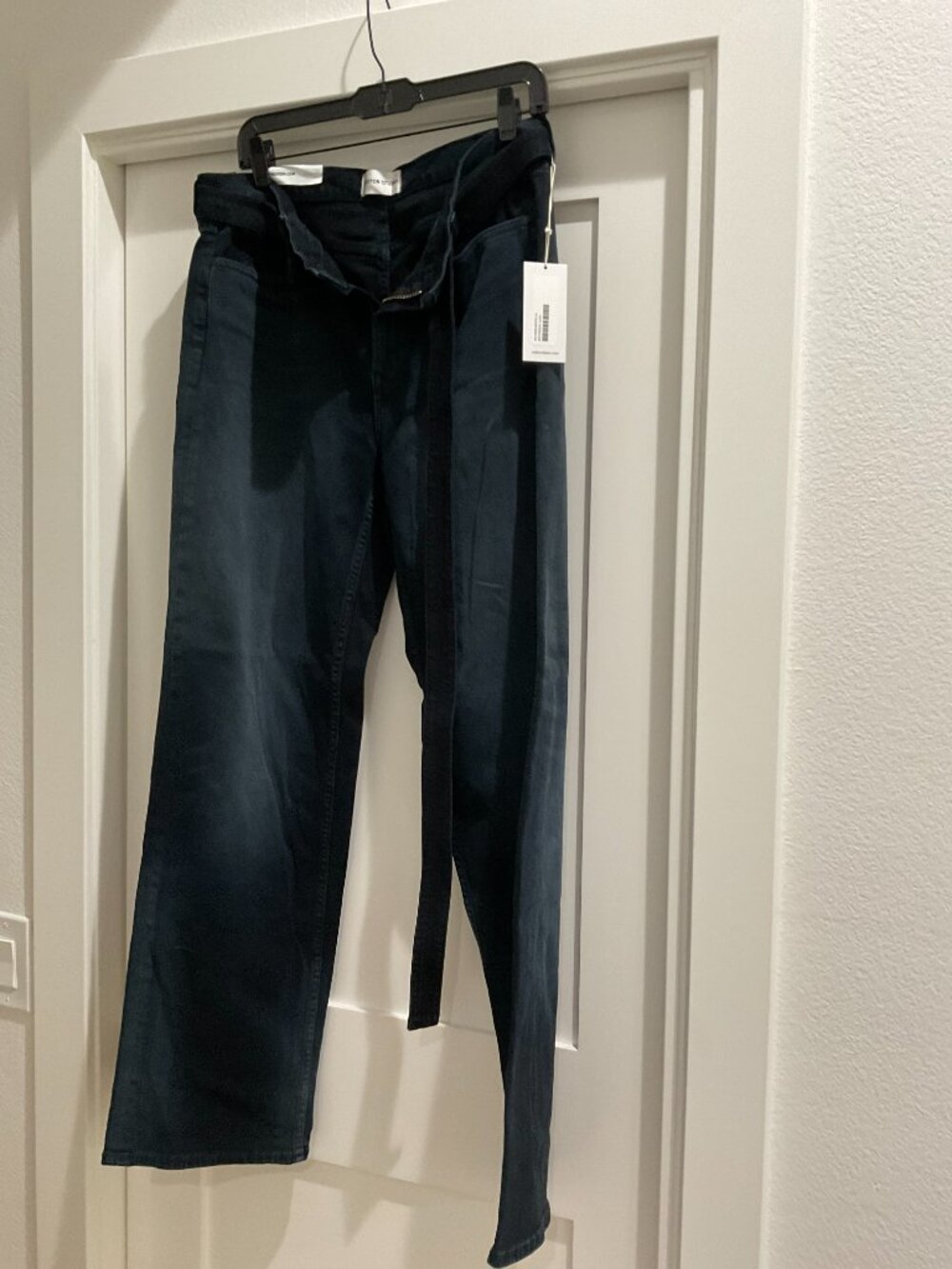 Cotton Citizen Boyfriend jeans NWT Size 30